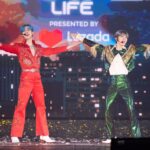 เต็มอิ่มความสุข “ซี – นุนิว” เสิร์ฟสกิลรอบด้านในคอนเสิร์ตคู่ครั้งแรก “ZeeNuNew 1st Concert ‘Another Life’ Presented by Lazada” จัดเต็มร้อง เต้น เล่น โชว์ โปรดักชั่นสุดอลังการ