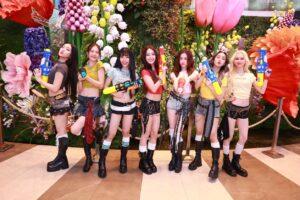 “4EVE” ส่งท้ายความมันส์ ชุ่มฉ่ำถึงวันสุดท้าย บนเวที “Siam Paragon Summersive :&hellip;