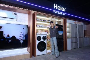 ไฮเออร์ แท็กทีม “แบมแบม” ร่วมส่งโมเมนต์ส่งท้ายปี ในงาน Haier Fans Festival&hellip;