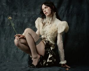 Holly Humberstone ศิลปินสาวสวยจากอังกฤษ ส่งเพลงใหม่สุดเพราะ “To Love Somebody”พร้อมประกาศอัลบั้มใหม่ชุดที่สอง Cruel&hellip;