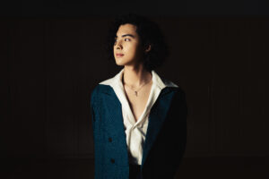 JING Suppanat กับซิงเกิลใหม่ “นิยามคำว่ารัก” เพลงรักอบอุ่นสำหรับทุกความรักในชีวิต