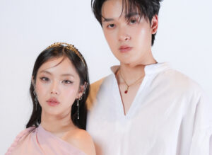  “เธอมีเวทมนตร์หรือเปล่า” TEMI ชวน MONICA เสิร์ฟซิงเกิลหวานละมุน ชวนคนฟังตกหลุมรักตั้งแต่แรกสบตา