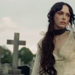 “Cruel World” เพลงป็อปฟังเพราะจาก Holly Humberstone ศิลปินสาวจากอังกฤษถ่ายทอดด้านสุข-เศร้าของรักทางไกลได้อย่างลึกซึ้ง รอฟังอัลบั้มใหม่ 10 เม.ย. นี้