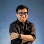 “อยากสาปแช่งใคร…ให้แกะพระไม้เป็นหน้าเขา!” ปรัชญา ปิ่นแก้ว เปิดความเชื่อสยองต้นกำเนิดหนัง “พระไม้” วามลับที่ห้ามเอาเข้าบ้านเด็ดขาด ไขทุกข้อสงสัย ท้าทายทุกความสยอง 19 มีนาคมนี้ 