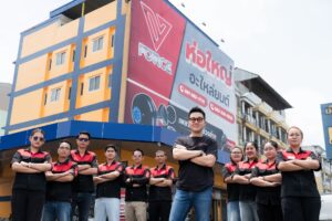 เปิดสูตรทางรอด SME ยุคใหม่ เมื่อ “ช่างยนต์” ไม่ใช่แค่คนหลังร้าน  แต่คือ คอนเทนต์ ครีเอเตอร์ ผู้รันวงการขาย