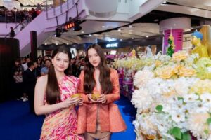 “ฟรีน–เบ็คกี้” คัมแบ็กสาดความสุข! เปิดเทศกาล centralwOrld Songkran 2026 ปรากฏการณ์เฟสติวัลใจกลางกรุง ย้ำแลนด์มาร์กสงกรานต์ระดับโลก