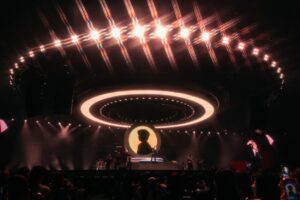 ปิดฉากอย่างงดงาม! “THE MOMENT OF SPECTACLE CONCERT” คอนเสิร์ตเฉดใหม่ ที่นนท์ยกให้ค่ำคืนนี้ “ทุกคนคือคนสำคัญ” พร้อมปล่อย MV ใหม่ “คำนั้น” ส่งท้ายอัลบั้มแล้ววันนี้!