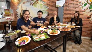 สายมูห้ามพลาดเคล็ดบูชา “แม่นางกวักโบราณ” เสาร์ที่ 23 นี้ ในรายการ “มิคเบนซ์เป็นหนึ่ง” ทาง #ช่อง9กด30
