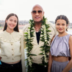 ญาญ่า เซอร์ไพรส์แฟนโมอาน่า บินลัดฟ้าสู่ซิดนีย์ กระทบไหล่ Dwayne Johnson และ Catherine Laga’aia ริมหาด Bondi ก่อนพาแฟน ๆ ออกผจญภัยใน “Disney’s Moana โมอาน่า” ซื้อตั๋วล่วงหน้าได้แล้ววันนี้ ก่อนเข้าฉาย 9 กรกฎาคม ในโรงภาพยนตร์ทั่วประเทศ