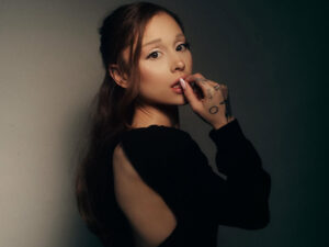 Ariana Grande ส่งเพลงใหม่ “hate that i made you love me”ซิงเกิลแรกที่ถ่ายทอดอารมณ์ลึกซึ้ง จากอัลบั้มใหม่ petal เตรียมปล่อย 31 ก.ค. นี้